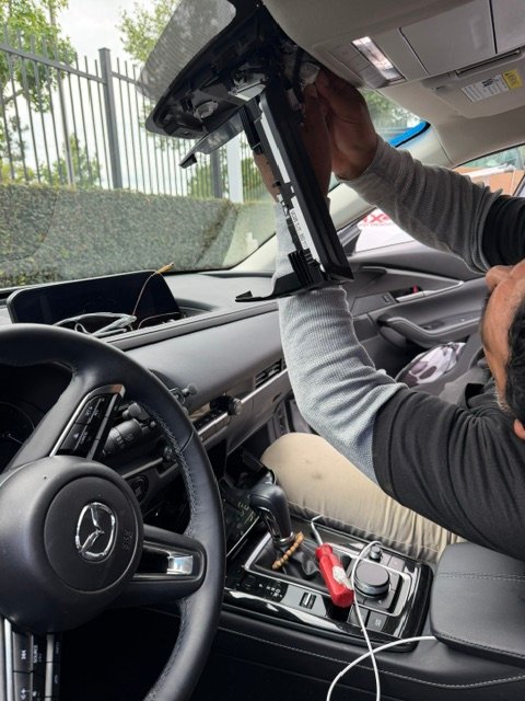 Quarter Glass Replacement - Carson, CA